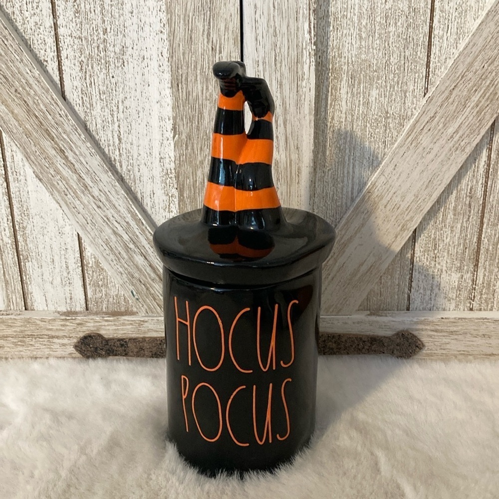 Rae Dunn Hocus Pocus Candle with Topper